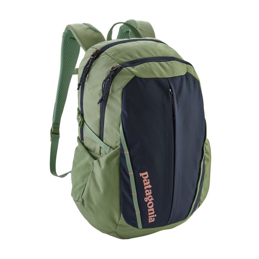 Patagonia Women’s Refugio Backpack 26L (Green/Navy)
